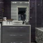 Lägenhet Luxury 1 Bedroom On Boykivska Lviv