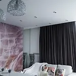 Lägenhet Luxury 1 Bedroom On Boykivska *