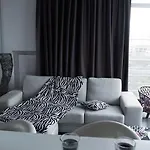 Lägenhet Luxury 1 Bedroom On Boykivska *