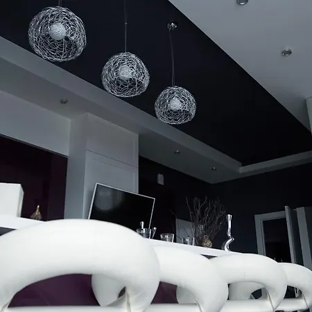 Daire Luxury 1 Bedroom On Boykivska